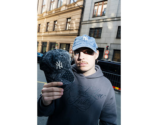 Kšiltovka New Era - MLB Washed Paisley 9TWENTY - NY Yankees - Black