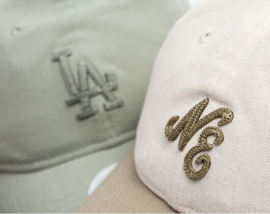 Dámská Kšiltovka New Era - Branded Linen 9TWENTY - Stone / New Olive