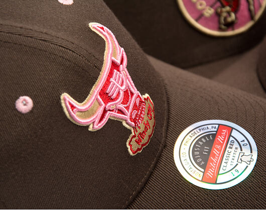 Kšiltovka Mitchell & Ness - NBA - Brown Sugar Bacon - Chicago Bulls - Brown