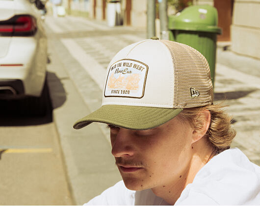 Kšiltovka New Era - Branded Wild West Patch 9FORTY M-CROWN A-Frame Trucker - New Olive / Stone