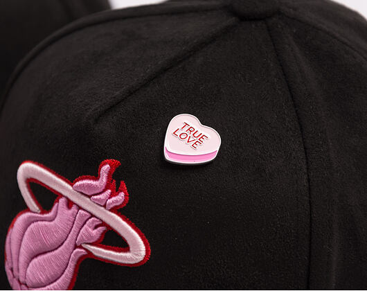 Kšiltovka Mitchell & Ness - All Heart - NBA - Miami Heat - Black