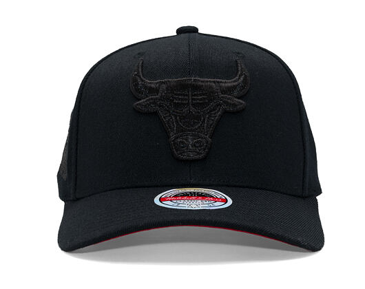 Kšiltovka Mitchell & Ness - Midnight Luxe - Classic Red Chicago Bulls - Black