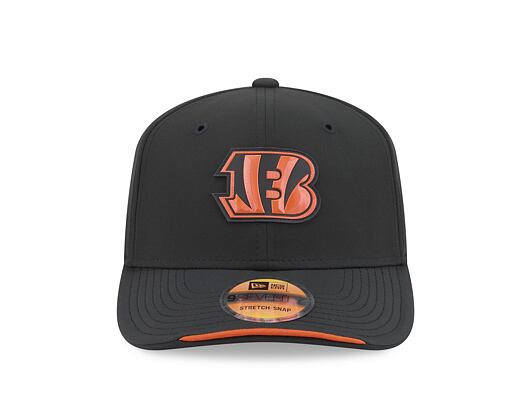 Kšiltovka New Era - NFL 2026 Sideline 9SEVENTY Stretch-Snap - Cincinnati Bengals - Team Color