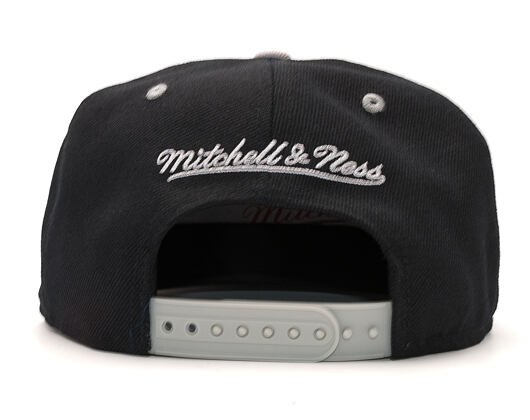 Kšiltovka Mitchell & Ness Team Arch 2 Tone Snapback San Antonio Spurs Black / Grey