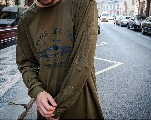 Triko Pink Dolphin Cross Layering Olive