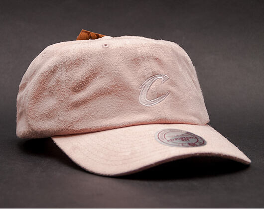 Kšiltovka Mitchell & Ness Micro Suede Slouch Cleveland Cavaliers Light Pink Strapback