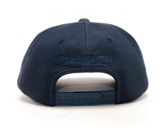 Kšiltovka Mitchell & Ness Throwback Cleveland Cavaliers Navy Snapback