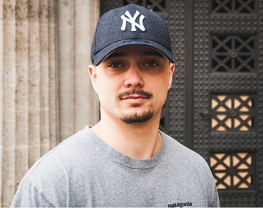Kšiltovka New Era Heather Team Essential New York Yankees Heather Navy 9FORTY Strapback