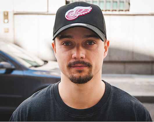 Kšiltovka Mitchell & Ness Low Pro Detroit Red Wings Black Strapback
