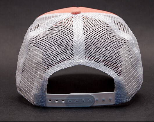 Dámská Kšiltovka New Era Women Felt Trucker 9FORTY Blush Snapback