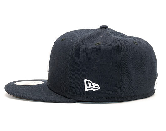 Kšiltovka New Era Authentic Perfomance New York Yankees 59FIFTY Team Color