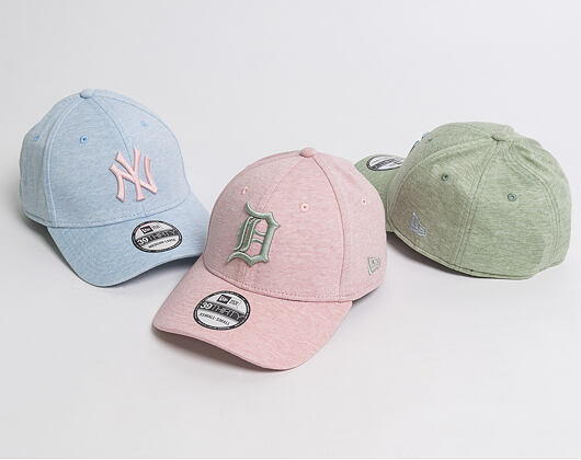 Kšiltovka New Era Jersey Brights New York Yankees 39THIRTY Sky Blue/Pink Lemonade