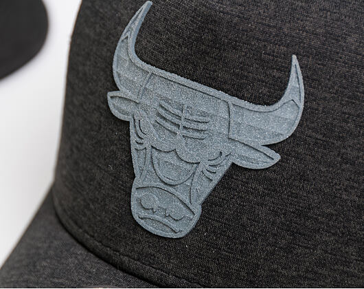 Kšiltovka New Era Trucker Concrete Jersey Chicago Bulls 9FORTY Black/Grey Heather Snapback