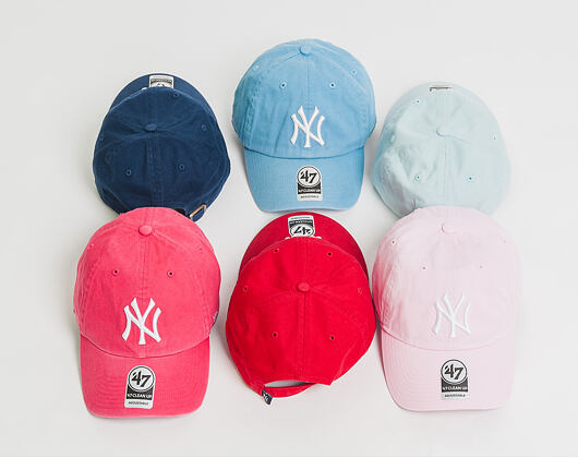 Kšiltovka 47 Brand New York Yankees Clean Up Berry Strapback