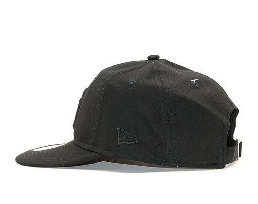 Kšiltovka New Era 9TWENTY New York Yankees Essential Packable Black/Black Strapback