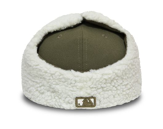 Kšiltovka New Era 59FIFTY Dogear League Essential New York Yankees New Olive/White