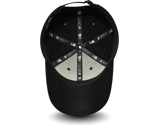 Kšiltovka New Era 9FORTY Flagged Black