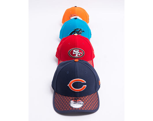 Kšiltovka New Era 39THIRTY Chicago Bears On Field