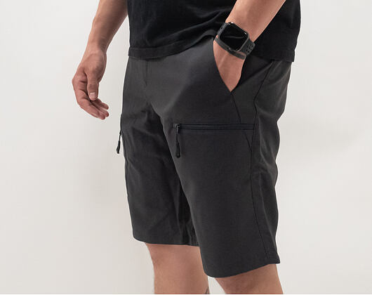Kraťasy Helly Hansen Crewline Cargo Shorts 980 Ebony