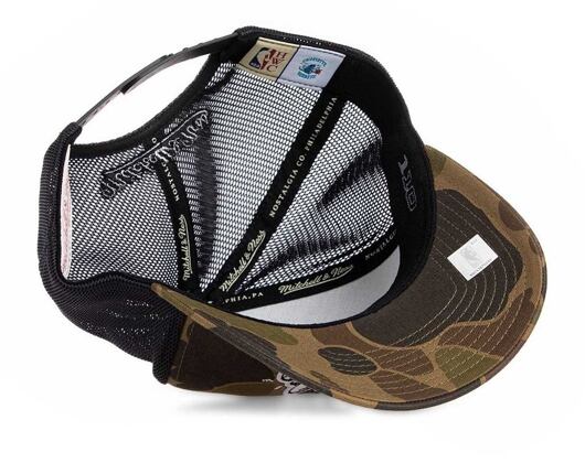 Kšilovka Mitchell & Ness Duck Camo Charlotte Hornets 110 Snapback