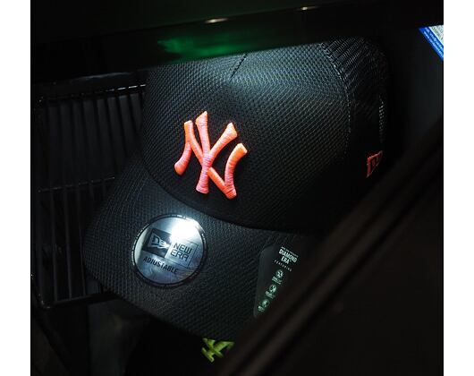 Kšiltovka New Era 9FORTY A-Frame Trucker MLB Diamond Era New York Yankees