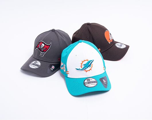 Kšiltovka New Era 39THIRTY NFL20 Sideline Home Miami Dolphins Stretch Fit Team Color