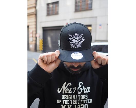 Kšiltovka NEW ERA 9FIFTY Call of Duty Modern Warfare East
