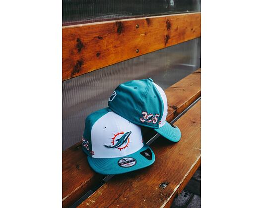 Kšiltovka New Era 9FIFTY NFL20 Sideline Home Miami Dolphins Snapback Team Color