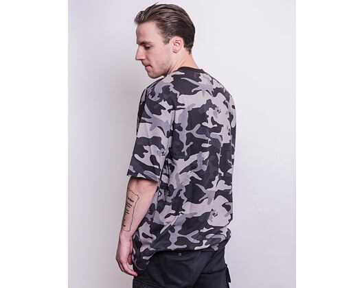 Triko Karl Kani Small Signature Camo Tee Black 6030138