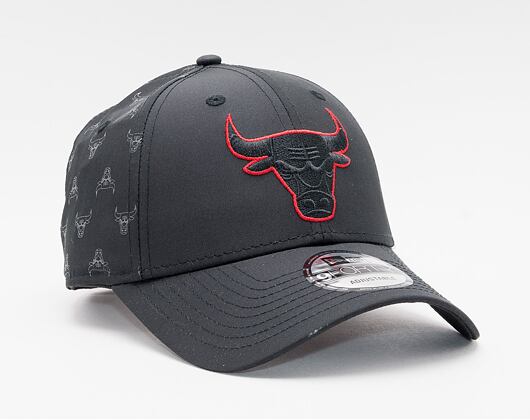 Kšiltovka New Era 9FORTY NBA Nylon Chicago Bulls Strapback Black