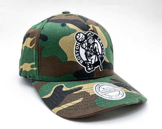 Kšiltovka Mitchell & Ness Boston Celtics Camo 865 Black/White Logo
