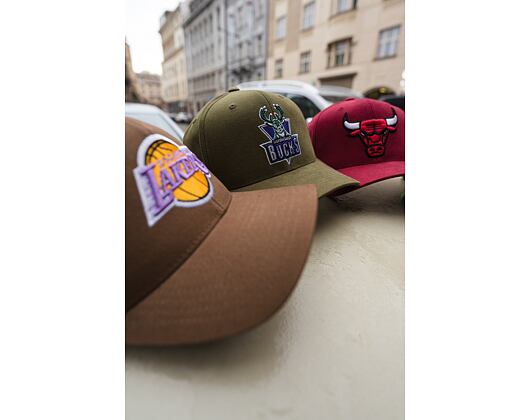 Kšiltovka Mitchell & Ness INTL840 Chicago Bulls Cardinal 110 Snapback