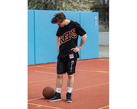 Triko Mitchell & Ness Los Angeles Lakers Flames Tee SSTEBW19142 Black