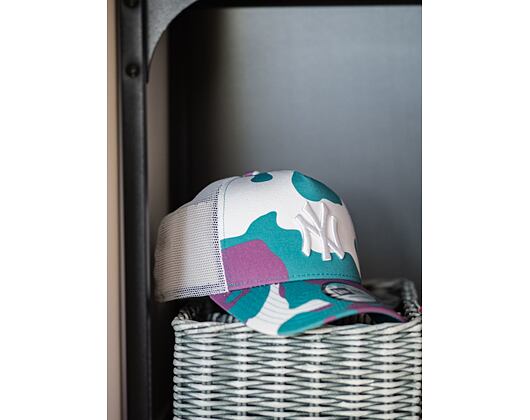Kšiltovka New Era 9FORTY Trucker MLB Camo Pack New York Yankees Snapback Teal