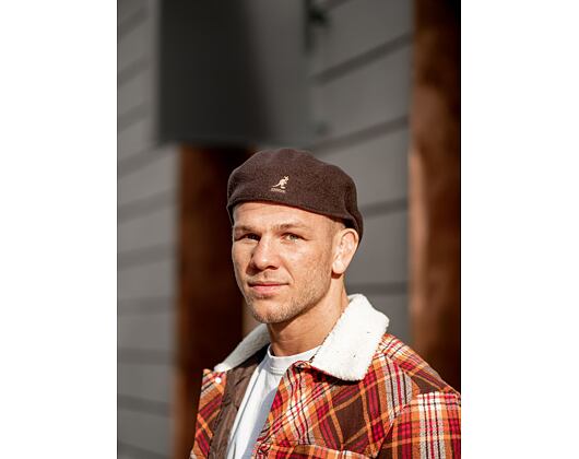 Bekovka Kangol - 504 Kangol Cap - Espresso