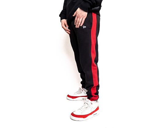Tepláky New Era NBA Team Logo Joggers Chicago Bulls Black