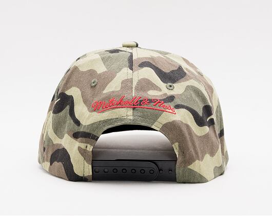 Kšiltovka Mitchell & Ness Houston Rockets Woodland Desert Stretch Snapback Camo Woodland