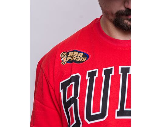 Triko Mitchell & Ness Chicago Bulls Dennis Rodman Name & Number Tee Red