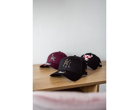 Kšiltovka New Era 9FORTY MLB Wild Camo New York Yankees Black / Orange