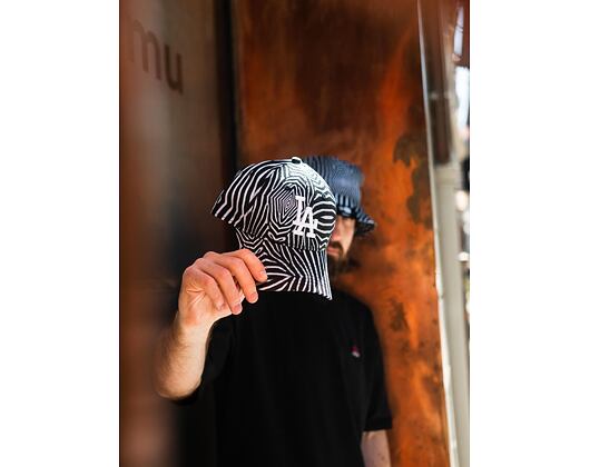 Dámská kšiltovka New Era 9FORTY Womens MLB Animal Print Los Angeles Dodgers Strapback Zebra
