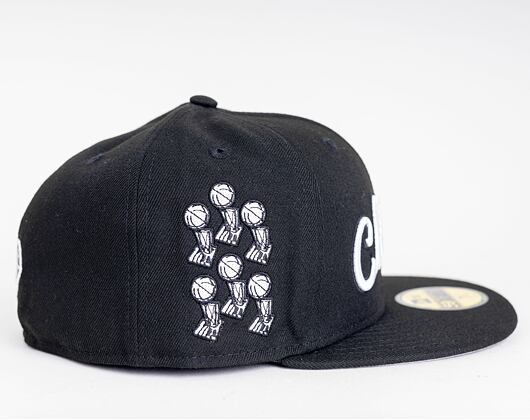 Kšiltovka New Era 59FIFTY NBA22 City Alternate Chicago Bulls Black & White Fitted Cap