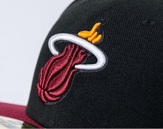 Kšiltovka New Era 59FIFTY NBA Basic Miami Heat Black / Red