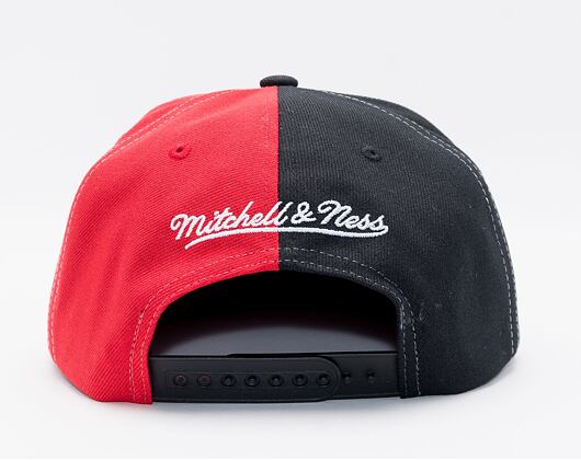 Kšiltovka Mitchell & Ness Split Crown Snapback Toronto Raptors Black