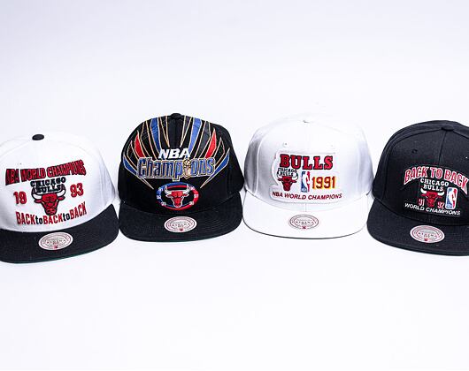 Kšiltovka Mitchell & Ness Back To 93 Snapback Hwc Chicago Bulls White / Black