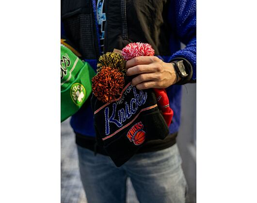 Kulich Mitchell & Ness SCRIPT POM BEANIE HWC New York Knicks Black