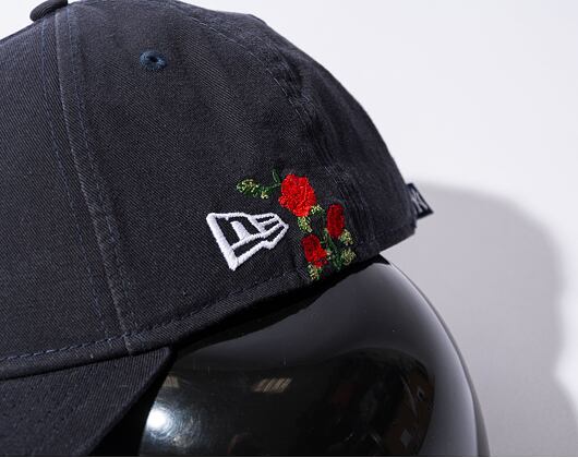 Kšiltovka New Era 9FORTY MLB Flower New York Yankees Navy