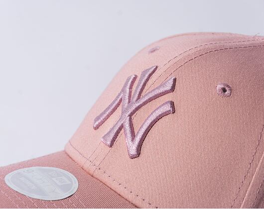 Dámská kšiltovka New Era 9FORTY Womens MLB League Essential New York Yankees Dirty Rose