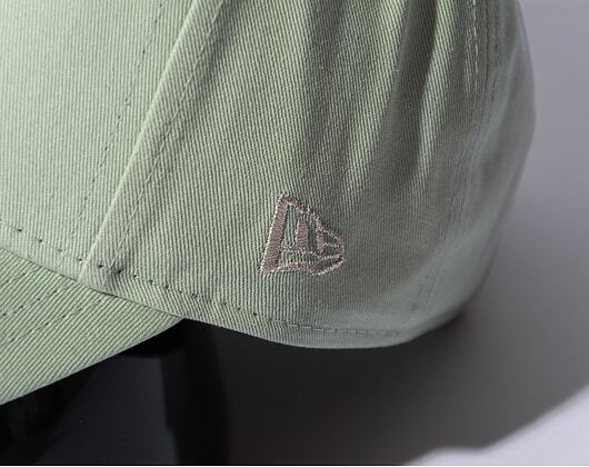 Dámská kšiltovka New Era 9FORTY Womens MLB Metallic Logo New York Yankees Soft Grass / Shiny Silver