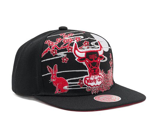 Kšiltovka Mitchell & Ness "Year of the Rabbit" Snaoback HWC CHICAGO BULLS Black