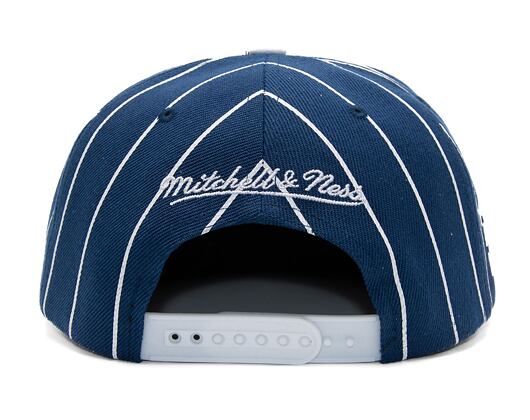 Kšiltovka Mitchell & Ness NHL TEAM PIN SNAPBACK MAPLE LEAFS Blue